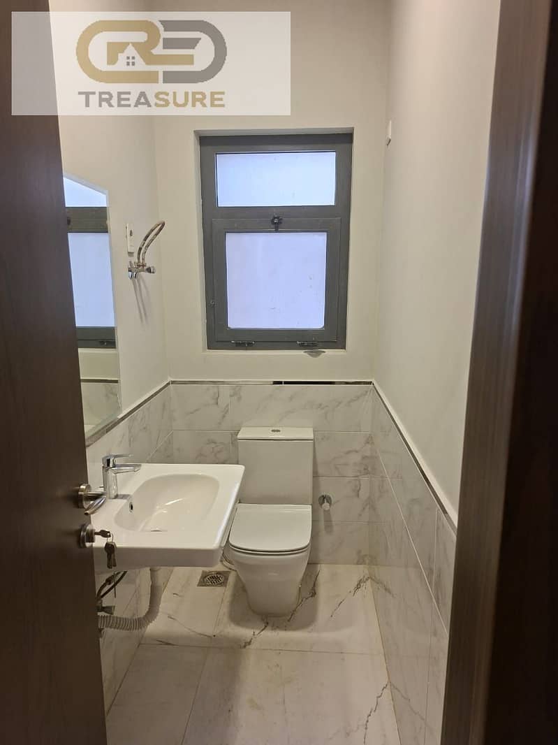 10 WhatsApp Image 2025-11-26 at 11.04. 49 AM (2). jpeg