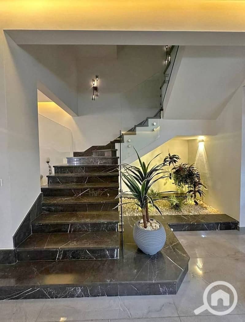 2 e001b14a-8d5b-476e-a9bd-859d4d949800. jpeg