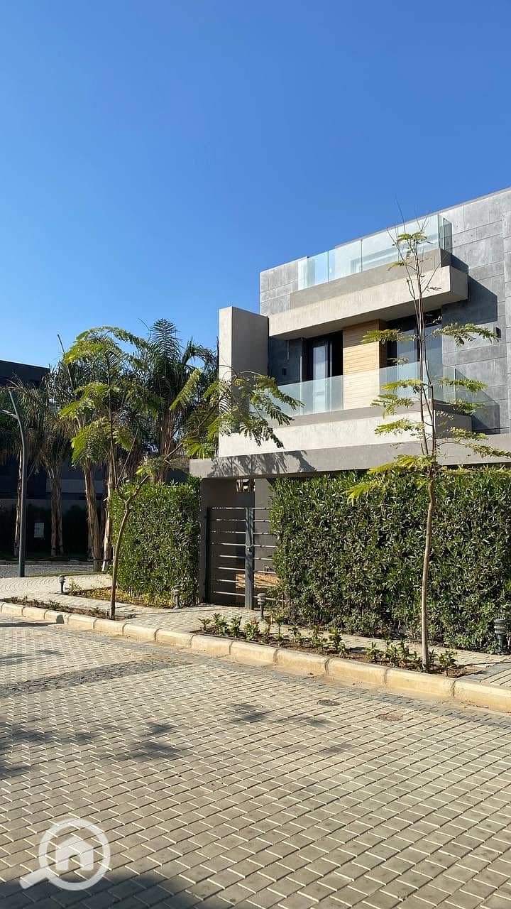 11 1fa402f3-7d88-4a99-8f98-29eb9efc129a. jpeg