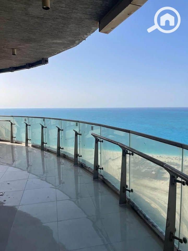 10 523470633_728979899898365_2760811288561751576_n. jpg