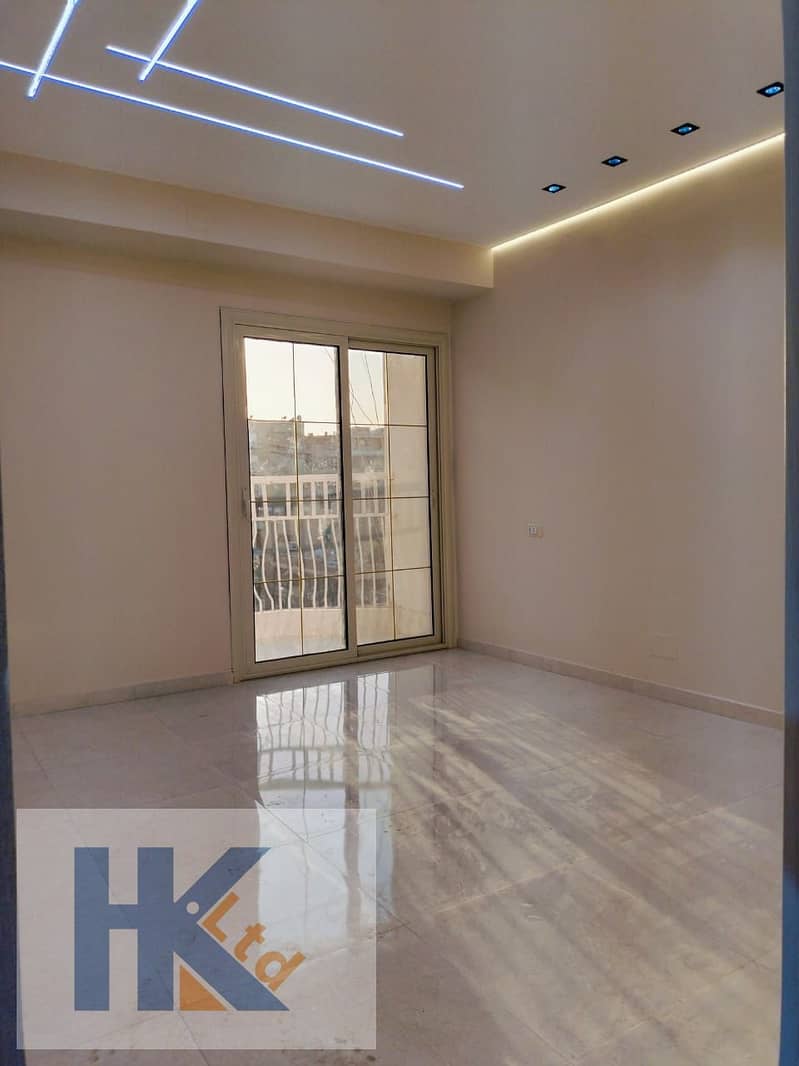 5 WhatsApp Image 2025-10-22 at 11.41. 32 PM (4). jpeg