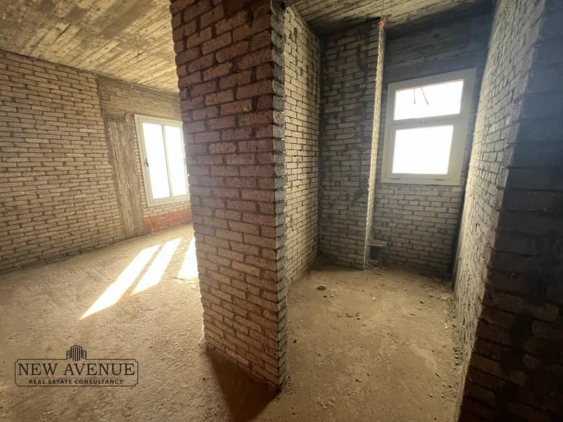 22 WhatsApp Image 2025-11-26 at 4.40. 38 PM. jpeg