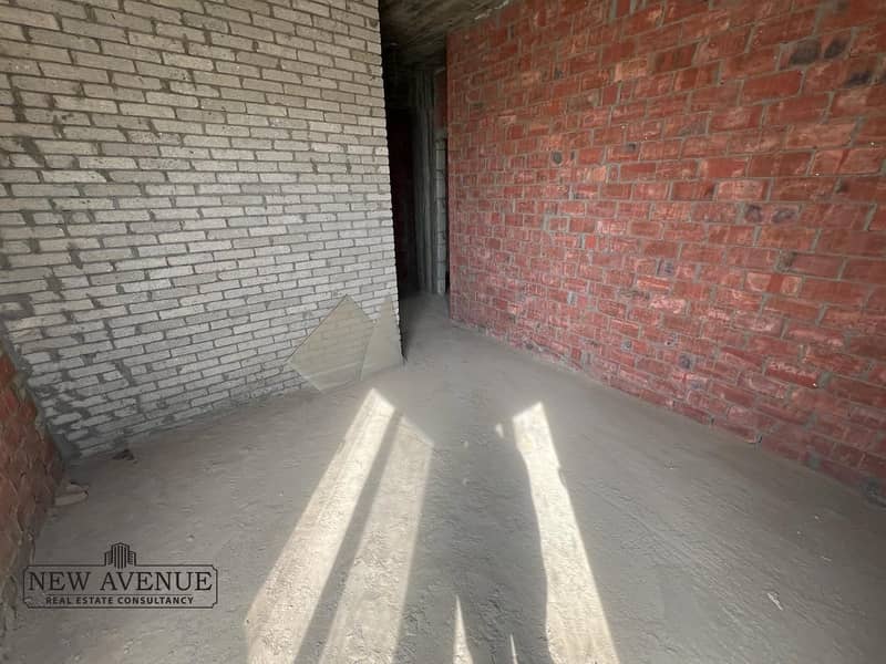 24 WhatsApp Image 2025-11-26 at 4.40. 39 PM. jpeg