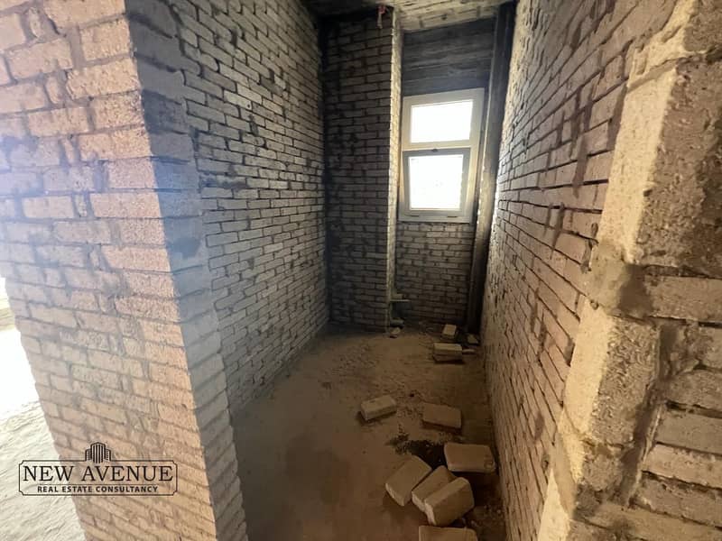 25 WhatsApp Image 2025-11-26 at 4.40. 40 PM (1). jpeg