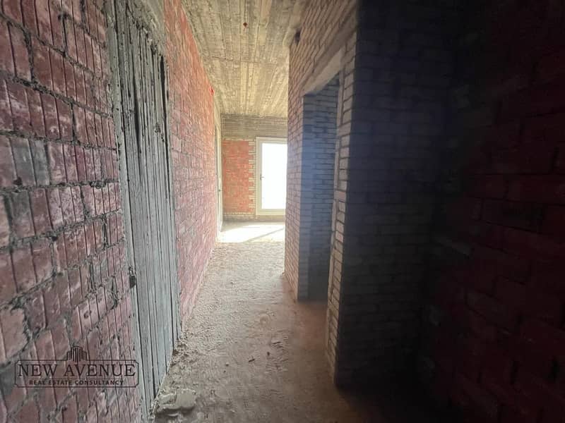 26 WhatsApp Image 2025-11-26 at 4.40. 40 PM. jpeg