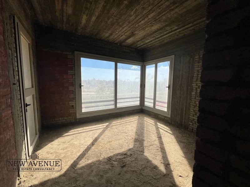 27 WhatsApp Image 2025-11-26 at 4.40. 41 PM. jpeg