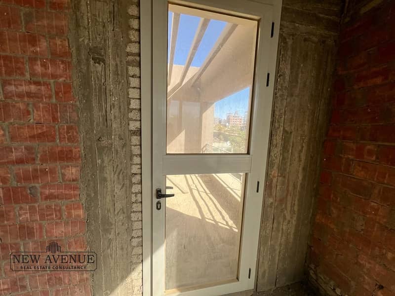 30 WhatsApp Image 2025-11-26 at 4.40. 43 PM. jpeg