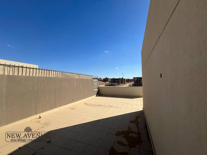 34 WhatsApp Image 2025-11-26 at 4.40. 48 PM. jpeg