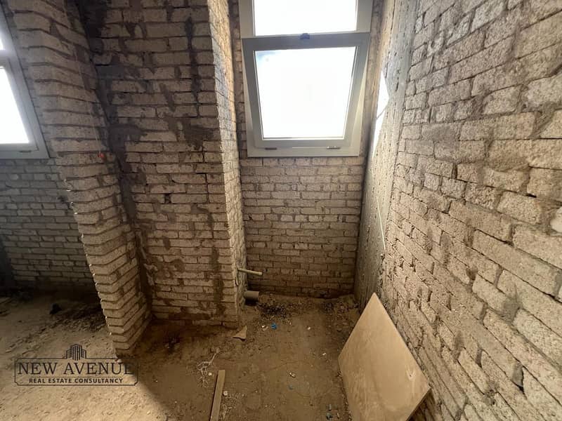 39 WhatsApp Image 2025-11-26 at 4.40. 51 PM. jpeg