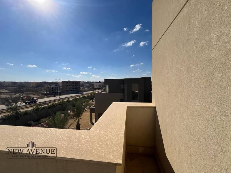 42 WhatsApp Image 2025-11-26 at 4.40. 53 PM. jpeg