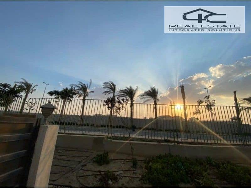 2 255be028-9ddf-4eae-b872-a88d7278be72. jpg