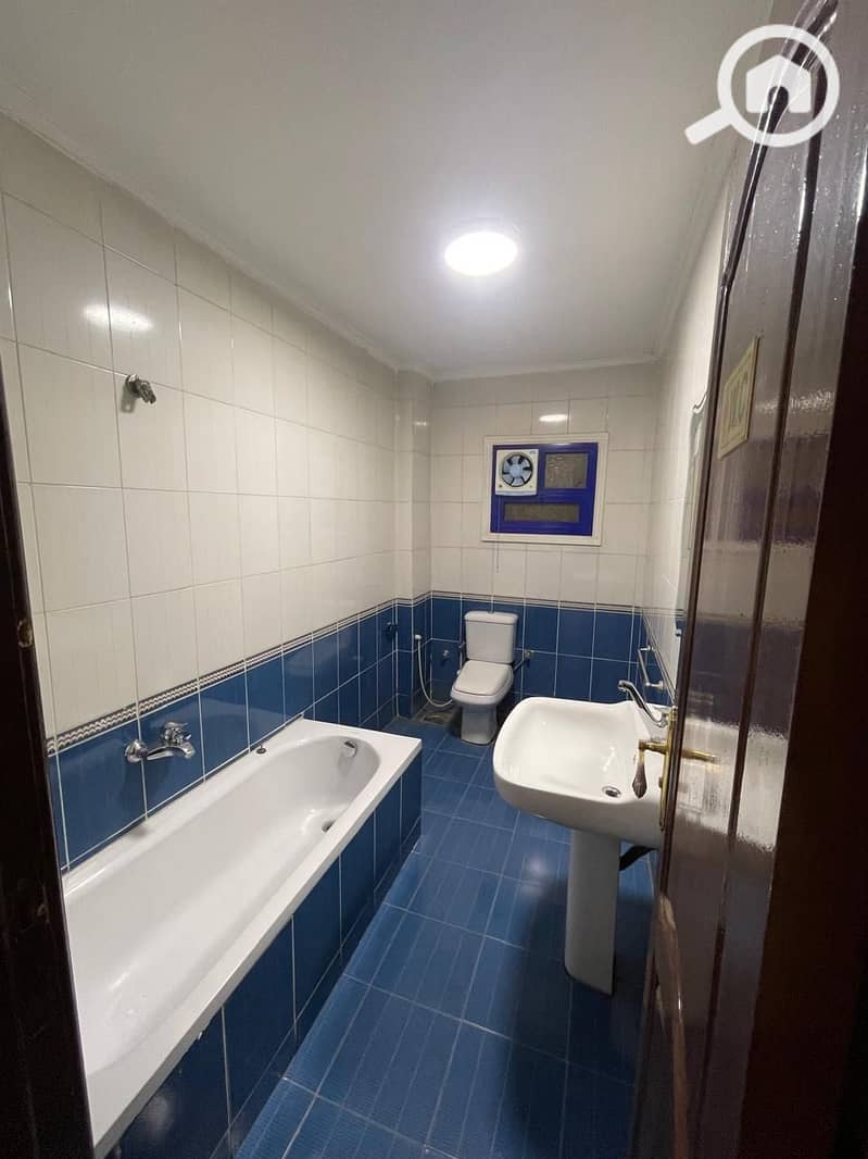 12 WhatsApp Image 2025-10-16 at 6.34. 34 PM (1). jpeg