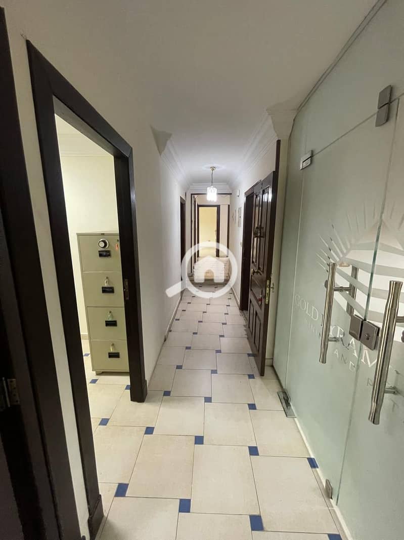 16 WhatsApp Image 2025-10-16 at 6.34. 46 PM. jpeg