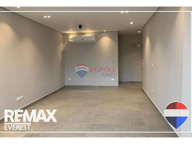 2 d2561942-df69-4faa-8ec9-ed787540c1ff. jpg