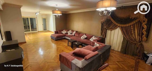 شقة 4 غرف نوم للايجار في زيزينيا، الإسكندرية - 1000780010. jpg