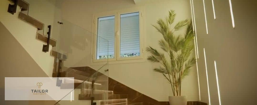 4 2f8cdacb-f52b-42f9-81e0-b7b5bd71ec33. jpg