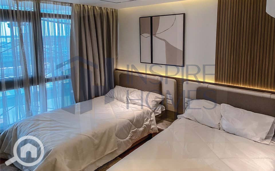 7 Untitled-1-23. jpg