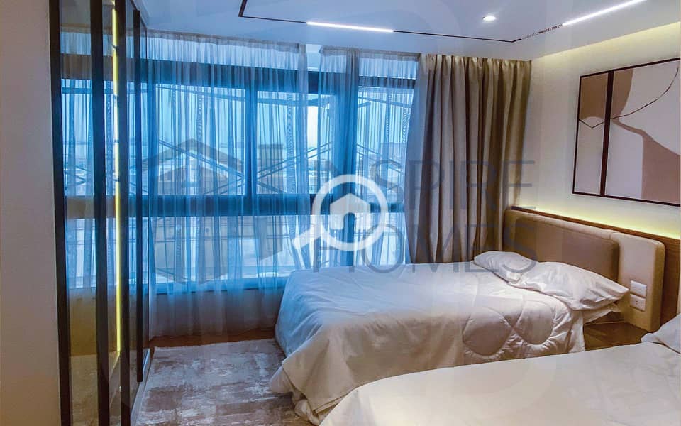 8 Untitled-1-24. jpg