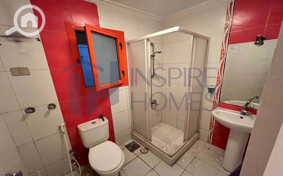 5 WhatsApp Image 2025-11-16 at 16.22. 12 (1). jpg