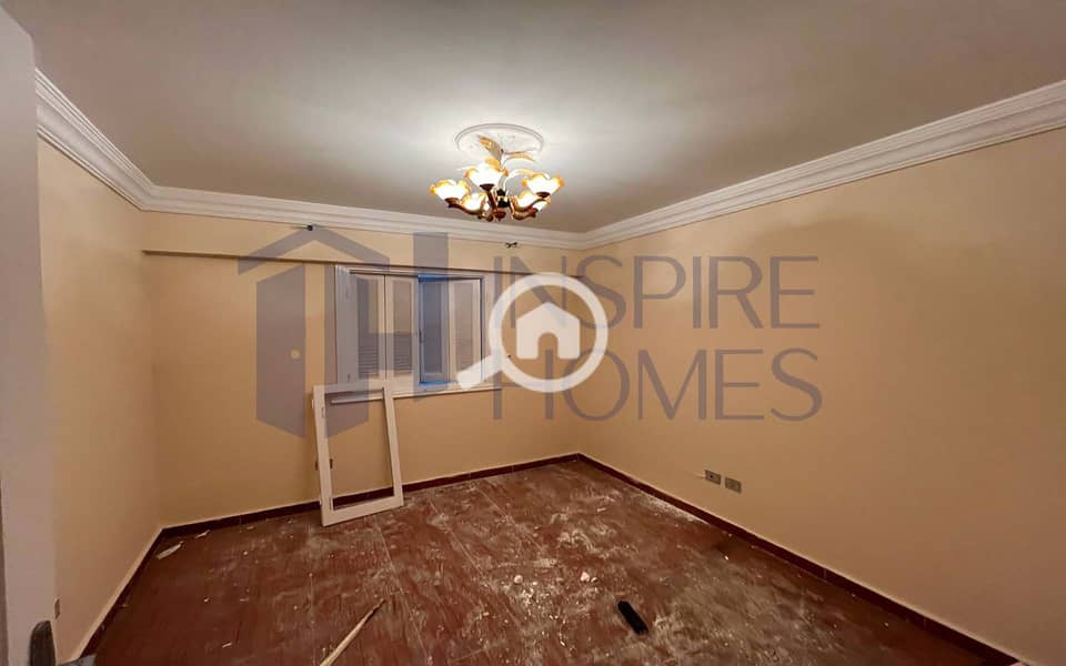 8 WhatsApp Image 2025-11-16 at 16.22. 14 (3). jpg