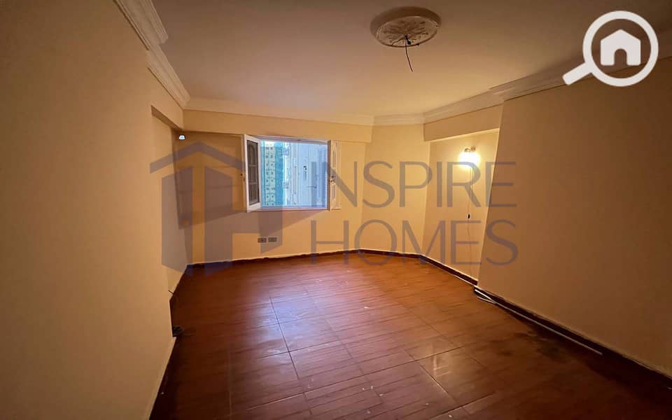 9 WhatsApp Image 2025-11-16 at 16.22. 14. jpg