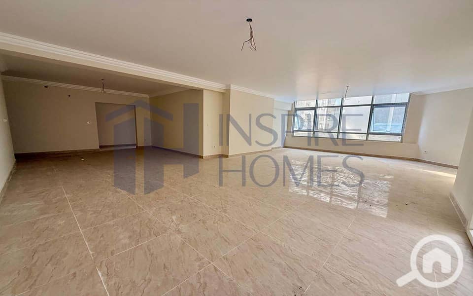 3 WhatsApp Image 2025-11-04 at 17.36. 20 (1). jpg