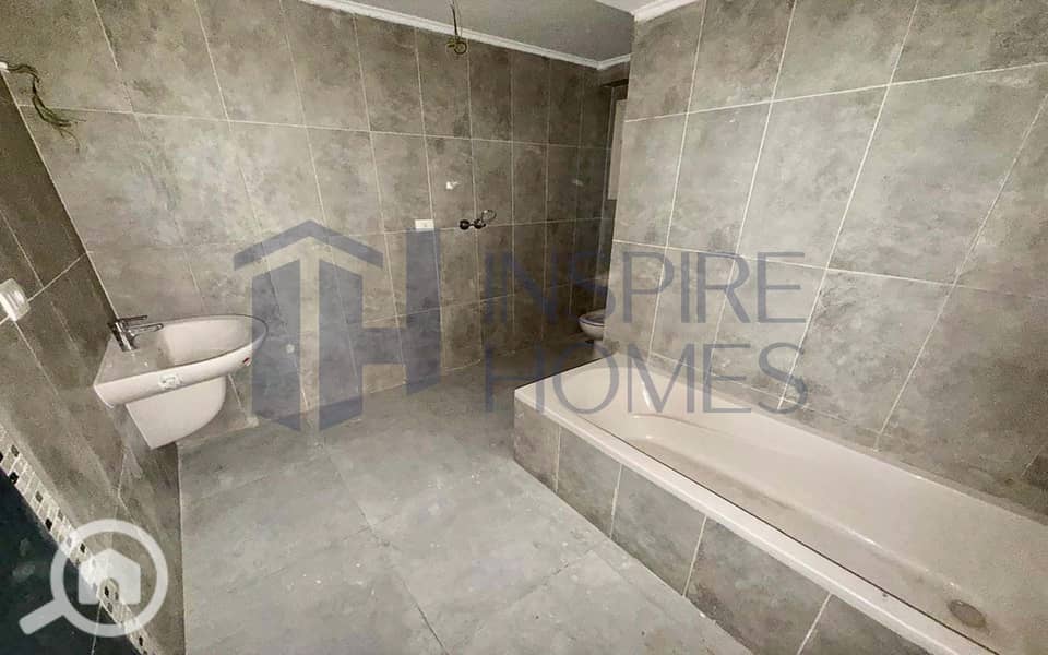 8 WhatsApp Image 2025-11-04 at 17.36. 21 (5). jpg