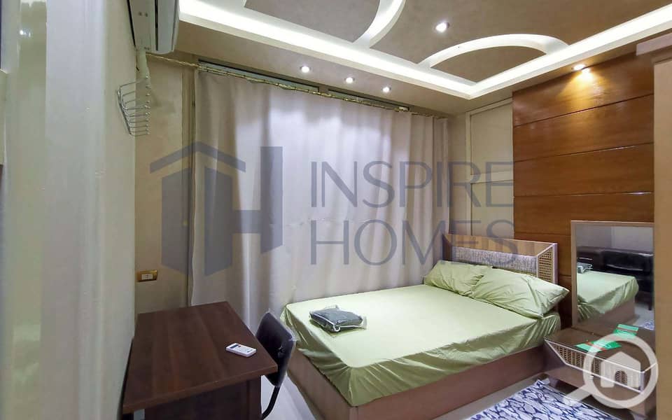 8 WhatsApp Image 2025-11-03 at 22.52. 33. jpg