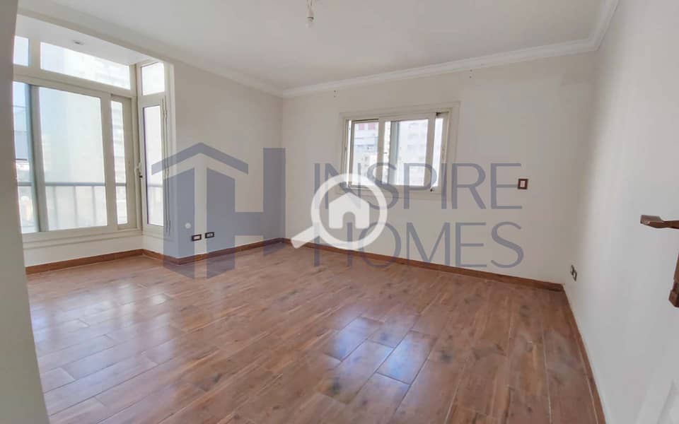 3 WhatsApp Image 2025-11-05 at 13.05. 13. jpg