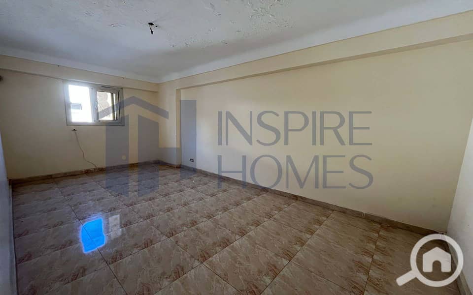 2 WhatsApp Image 2025-11-06 at 16.48. 08 (2). jpg