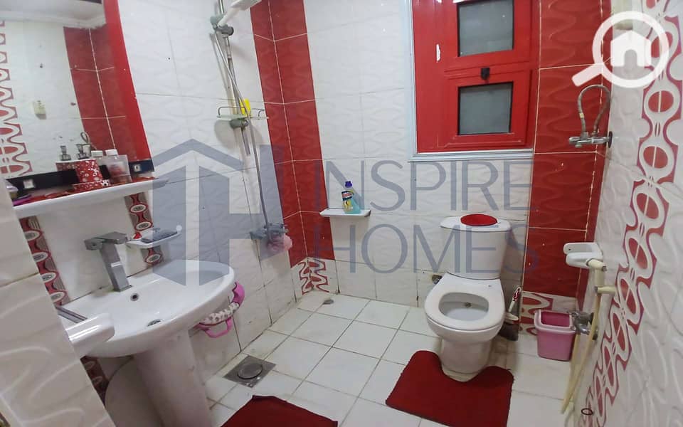 5 WhatsApp Image 2025-11-10 at 14.34. 18 (2). jpg