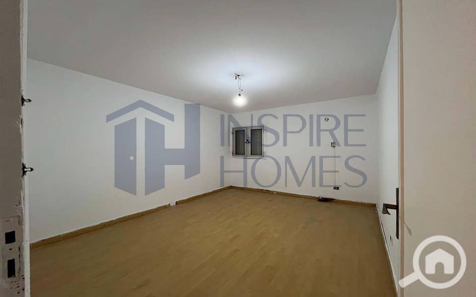 6 WhatsApp Image 2025-11-04 at 15.07. 26. jpg