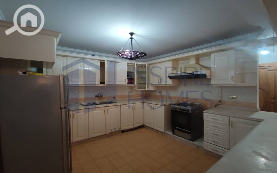 5 WhatsApp Image 2025-11-18 at 15.52. 33 (1). jpg