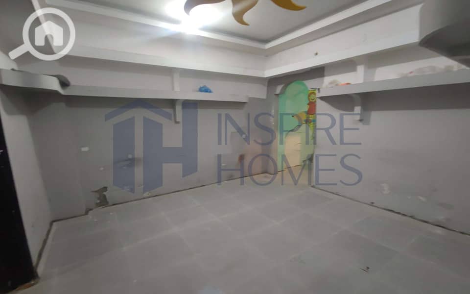 8 WhatsApp Image 2025-11-17 at 14.14. 40 (4). jpg