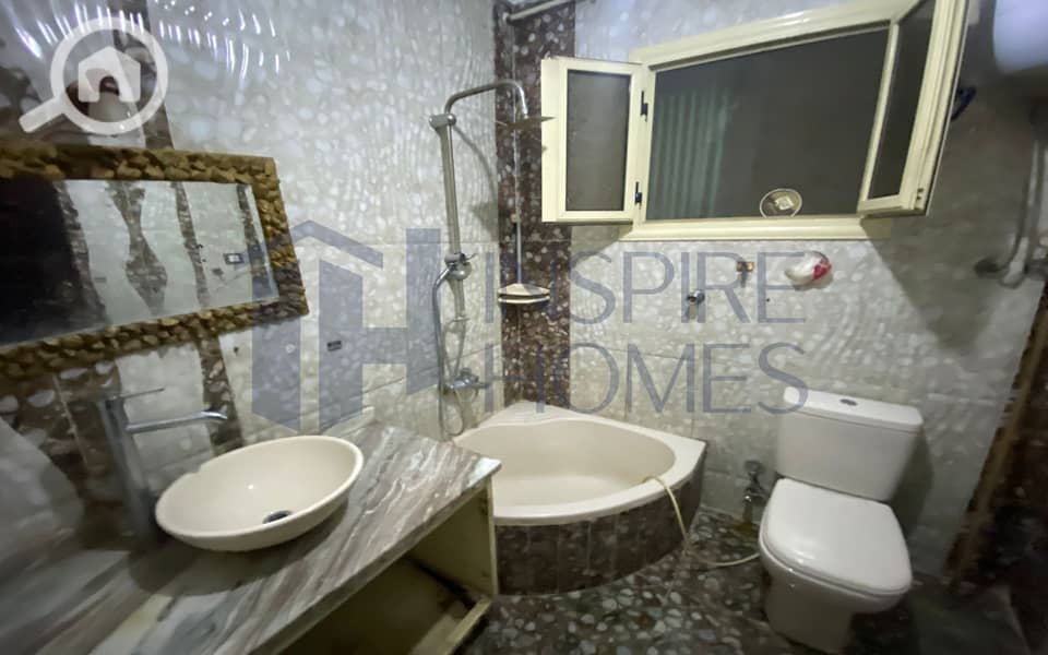 4 WhatsApp Image 2025-11-19 at 16.24. 37 (1). jpg