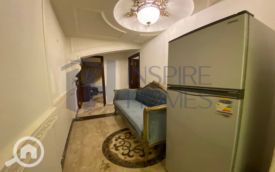 6 WhatsApp Image 2025-11-18 at 16.45. 05 (2). jpg