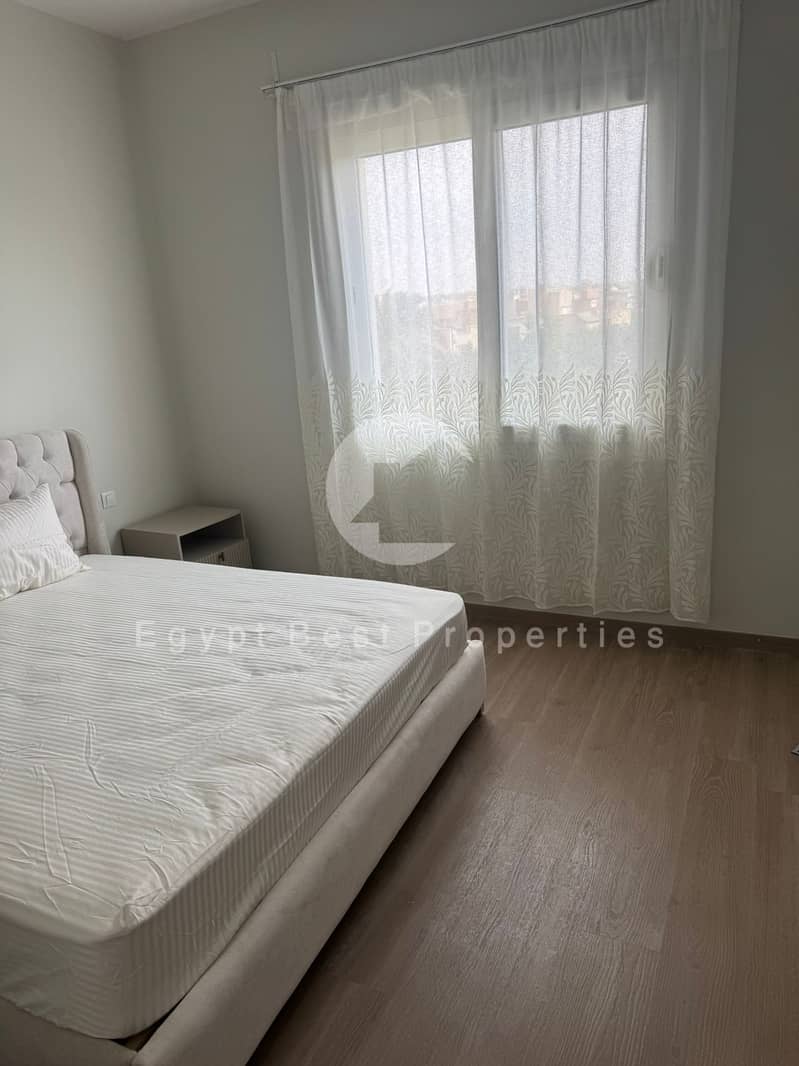 3 5e4b7201-6585-4380-a5d6-47964683e238. jpeg