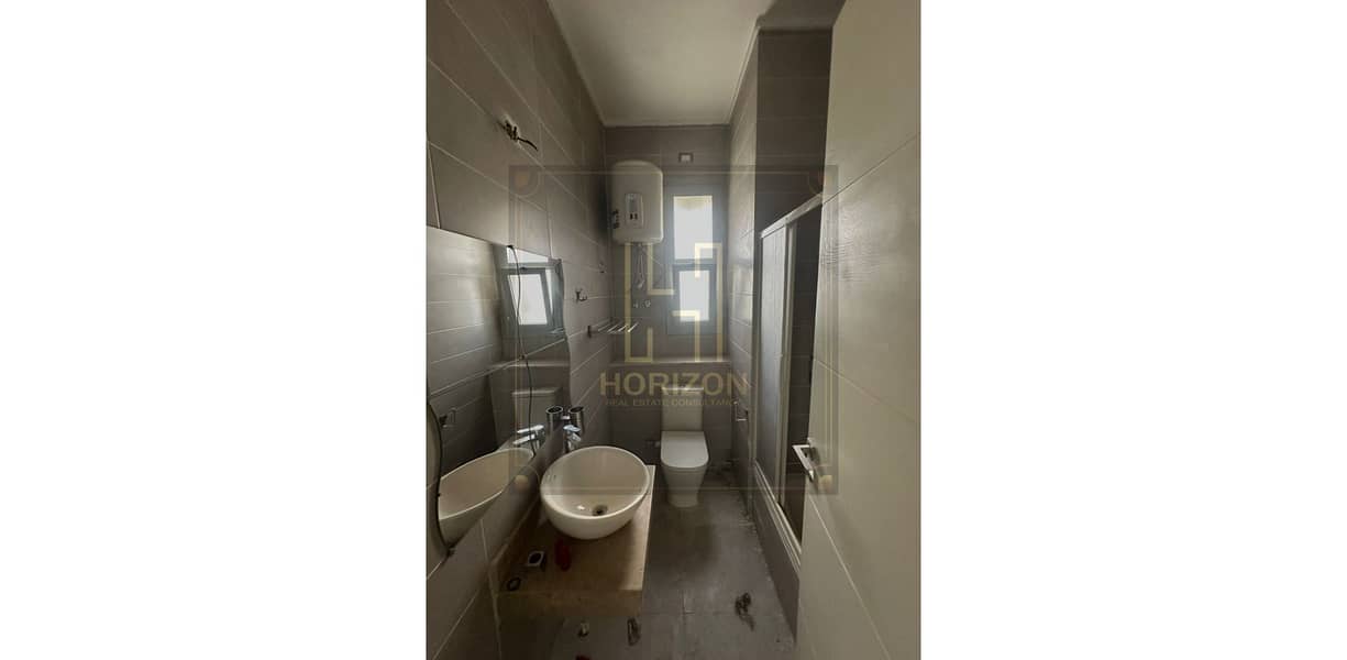 5 WhatsApp Image 2025-11-25 at 4.49. 33 PM. jpg