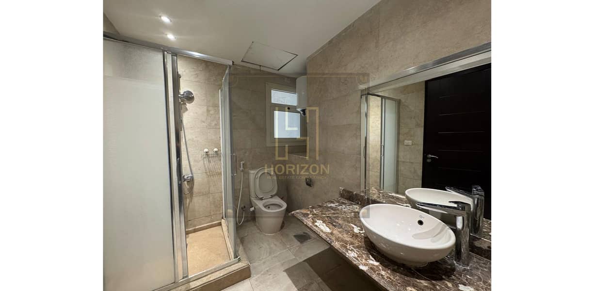 4 WhatsApp Image 2025-11-26 at 12.26. 01 PM (1). jpg