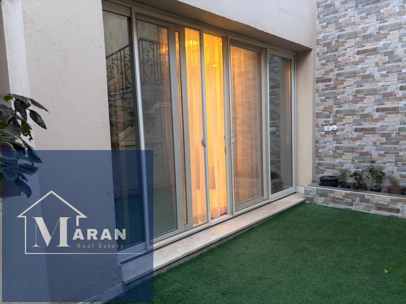 10 b903254d-8c0c-411d-8ae5-a6dc28fdf59c. jpg