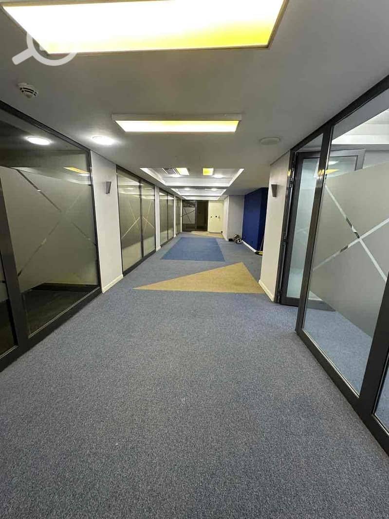 8 04028629-c64a-41d5-9e5c-1620c6e1d34b. jpg