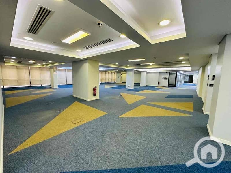 10 d2fdf990-d2a1-4135-bbbb-889112e5c076. jpg