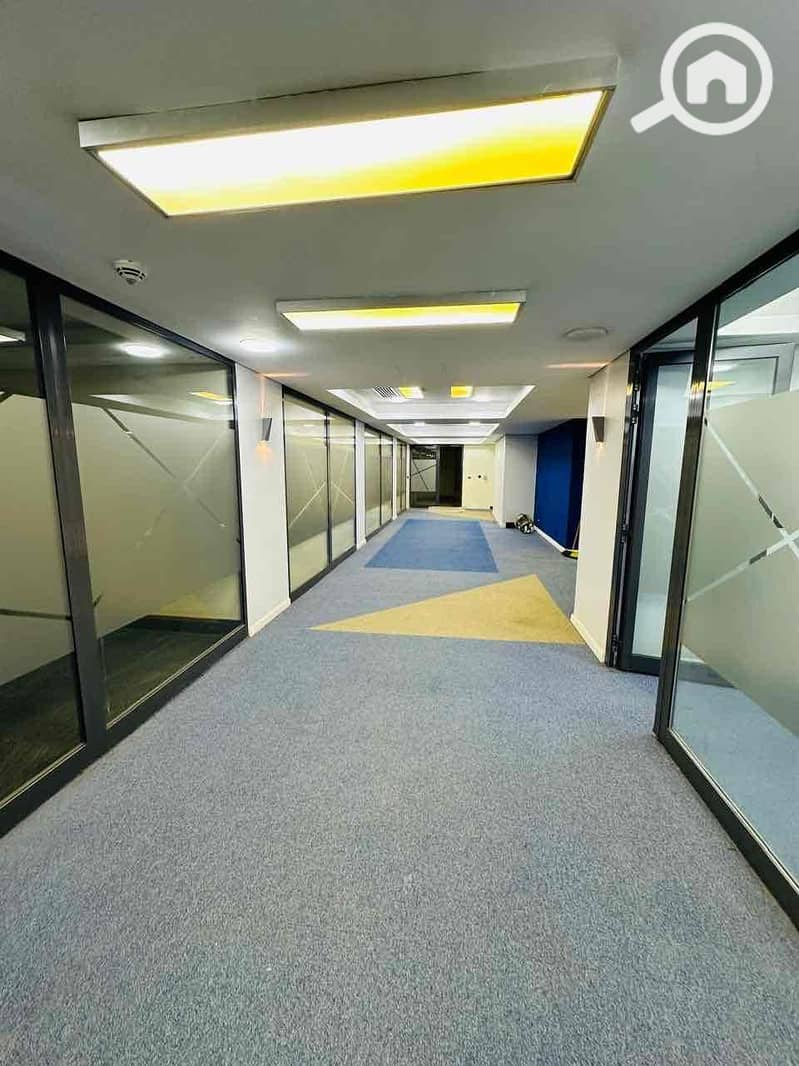 12 11a0ba8a-828a-4ebe-9506-f98ca5710a32. jpg