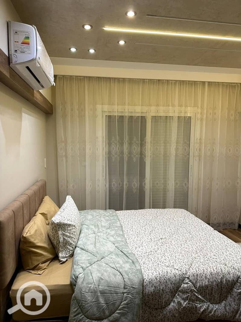 4 f711bd03-69ab-443f-afb7-fdfffd7e0131. jpeg