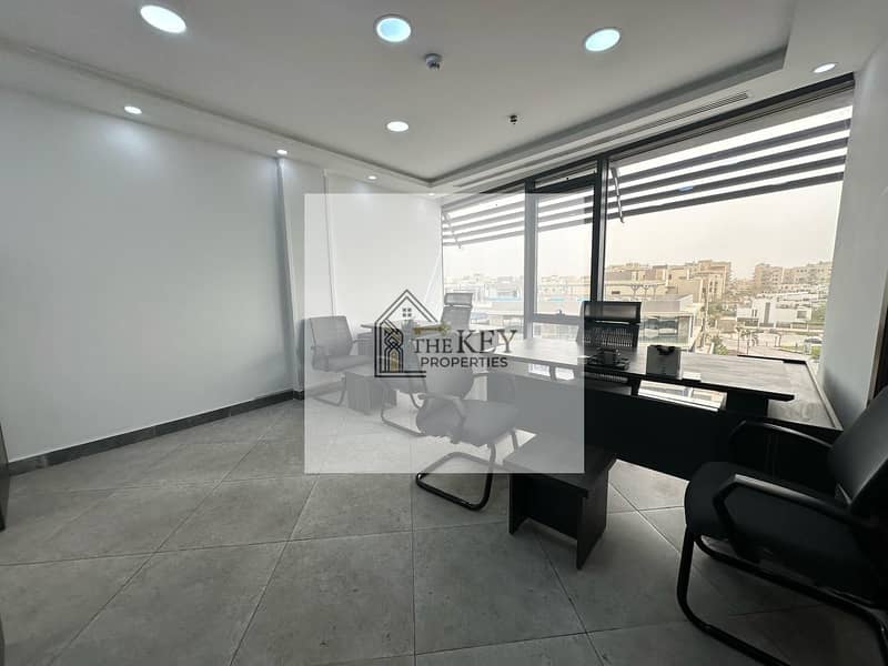 5 WhatsApp Image 2025-11-24 at 21.11. 49 (2). jpeg