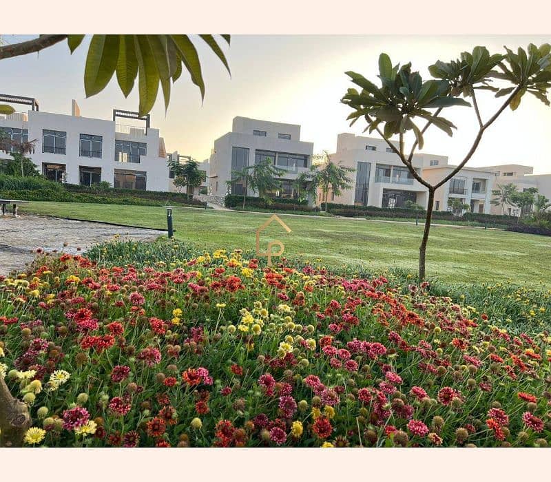 8 548195242_2003640290474313_5110294473599490929_n. jpg