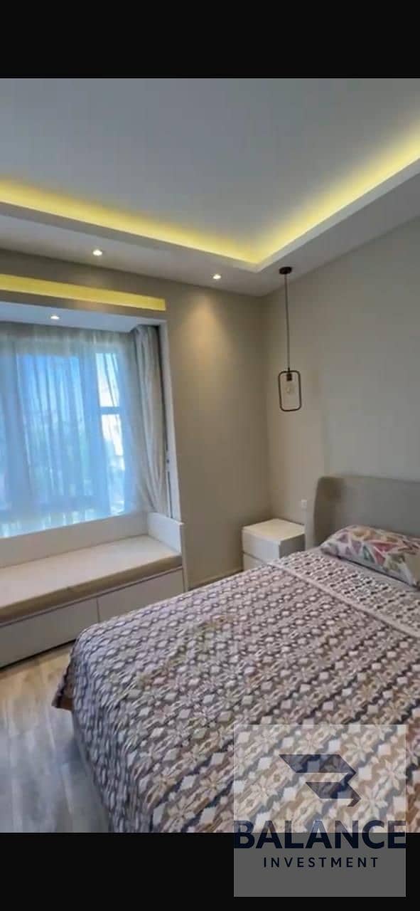 5 99d1180d-3f85-4c96-ad8d-6e7b235a5f6f. jpg