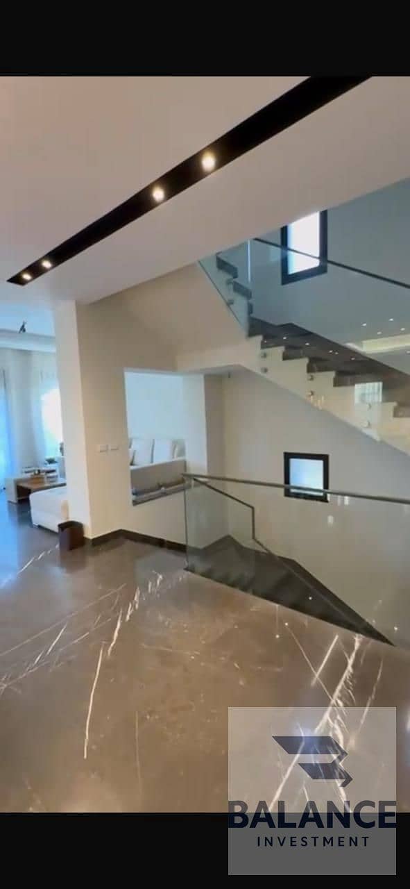 13 f91936cc-2e9c-453d-b0f0-54cf08c28dea. jpg