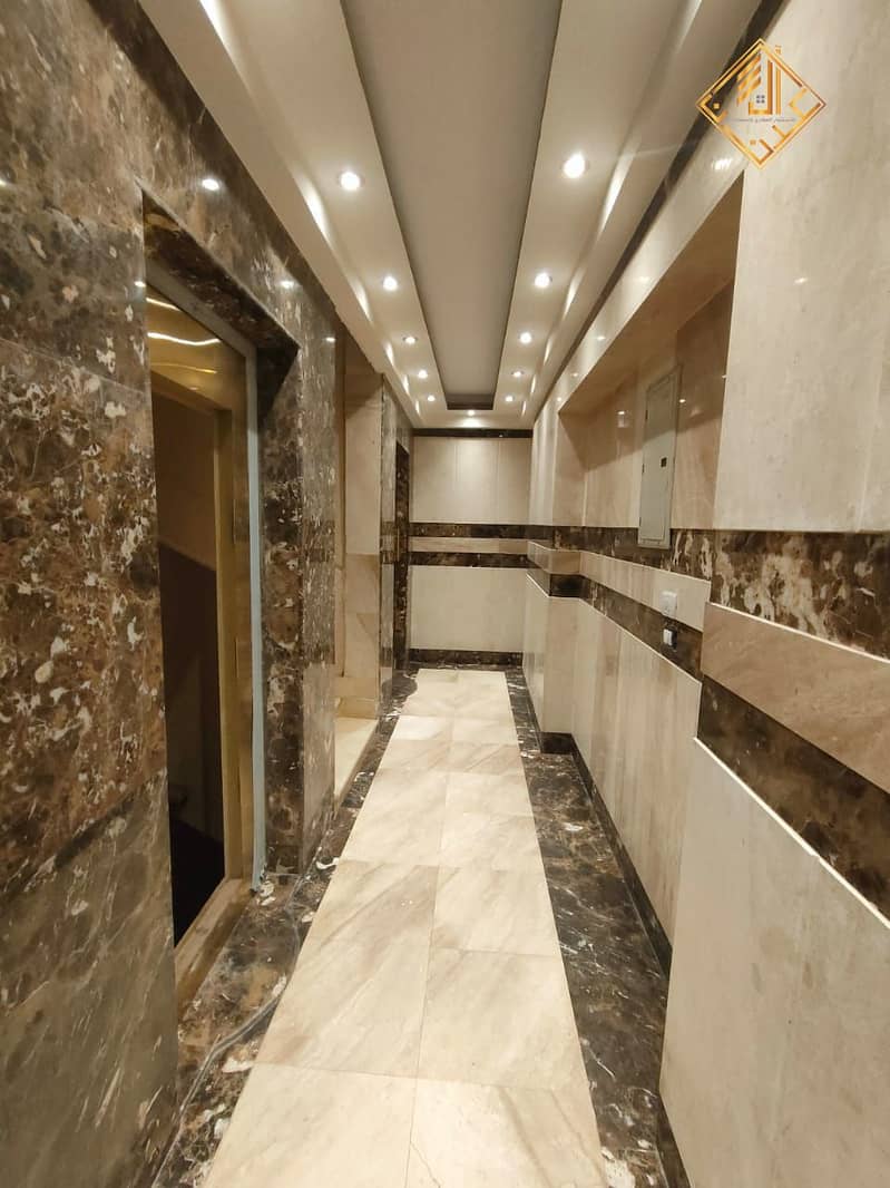 2 WhatsApp Image 2025-11-26 at 18.32. 17. jpeg