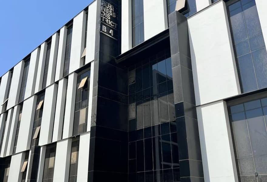 12 f14e6ce4-4de7-4aa0-b673-060691bde8fd. jpg